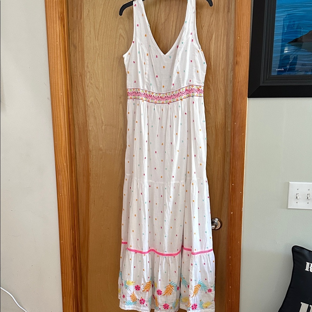 White Sleeveless Maxi Dress with Multicolor Embroidery nwt $129 retail